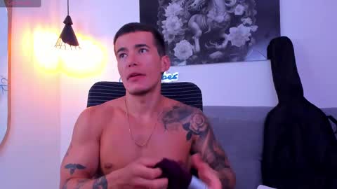 Niick online show from 03.01.25