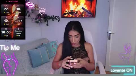 Nicolle Bustamante online show from 02.11.26