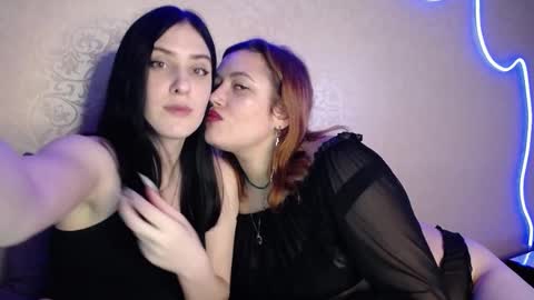 nika__helen online show from 02.23.25