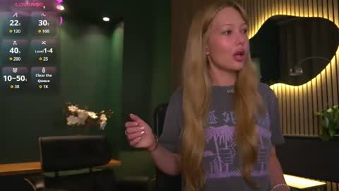 Snapshot of nika_dream_ chatting on 07.30.26 LIana online show from 07.30.26
