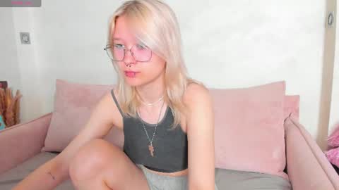 Snapshot of nika_sm chatting on 07.15.26 Nika Sm online show from 07.15.26