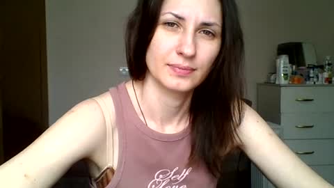 Snapshot of nika_smily chatting on 06.18.26 nika_smily online show from 06.18.26