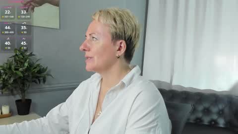 Nika online show from 09.12.25