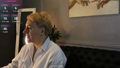 Nika online show from 11.23.25