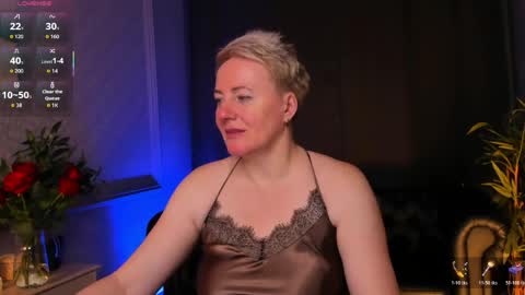 Snapshot of nika_smit chatting on 04.26.26 Nika online show from 04.26.26