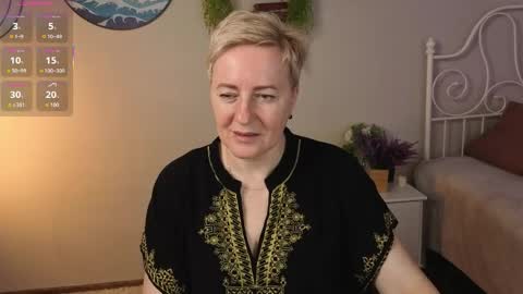 Snapshot of nika_smit chatting on 05.08.26 Nika online show from 05.08.26