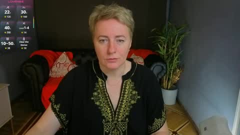 Snapshot of nika_smit chatting on 05.24.26 Nika online show from 05.24.26