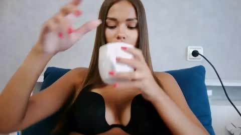 Snapshot of nika_verona1 chatting on 07.20.26 Nika online show from 07.20.26