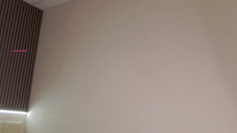 Nika online show from 09.22.25