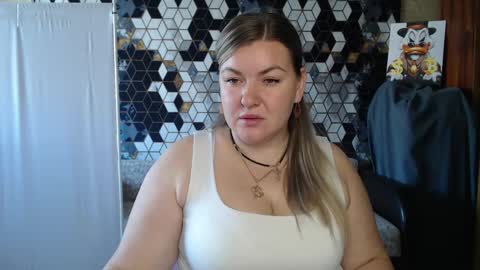 Snapshot of nikaskylink chatting on 05.04.26 Nika online show from 05.04.26