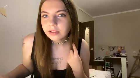 nikastardust online show from 01.30.25