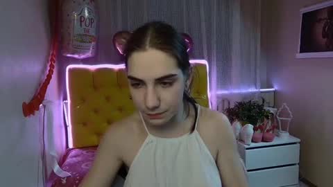 nikastarkk online show from 02.28.25