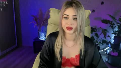 NikaStill  online show from 04.13.26