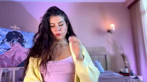 Nika online show from 10.21.25