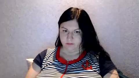 Snapshot of nikayshadow chatting on 10.10.25 NikayShadow online show from 10.10.25