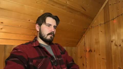 Snapshot of nikbusiness chatting on 12.22.24 Nick online show from 12.22.24