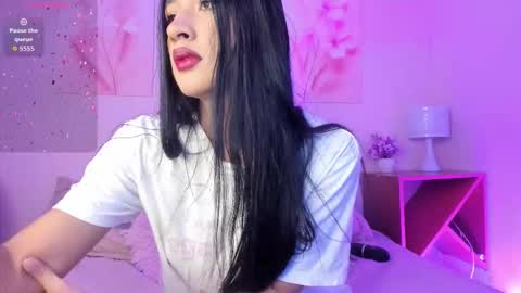    online show from 10.11.25