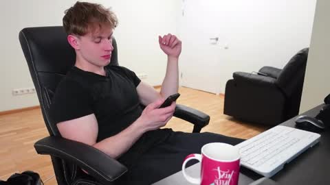 nikki online show from 04.21.26