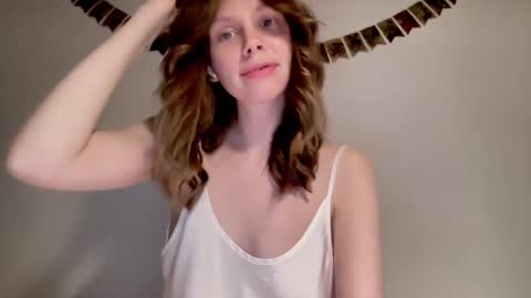 Nikki online show from 12.27.24