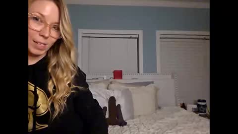 nikkib653466 online show from 04.19.26