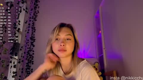 Online fr-mn 1 am NY time    online show from 04.12.26