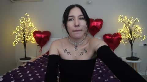 Nikki online show from 02.26.25
