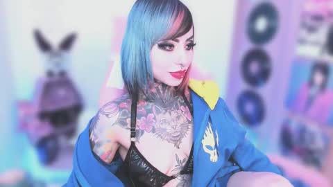 Nikki Ramone   online show from 12.02.25