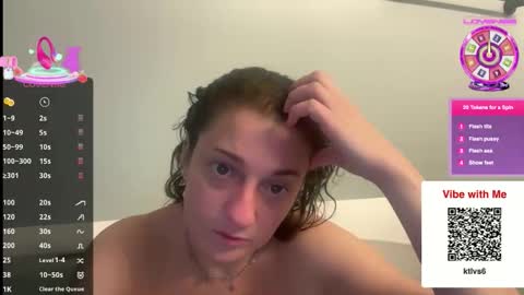 Snapshot of nikkisnow1 chatting on 12.04.25 nikkisnow1 online show from 12.04.25