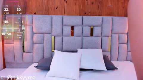 nikky_red__ online show from 02.16.26