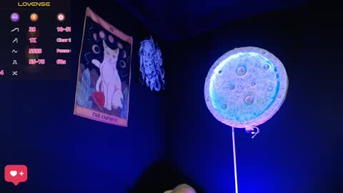 Nikky online show from 12.15.25