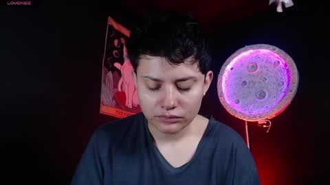 Nikky online show from 04.18.26