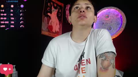 Nikky online show from 05.17.26