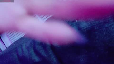 Snapshot of nikkyblush chatting on 01.10.25 Nikky la ansiosa pajas 3000 xd online show from 01.10.25