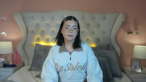 Y E S I online show from 04.01.26