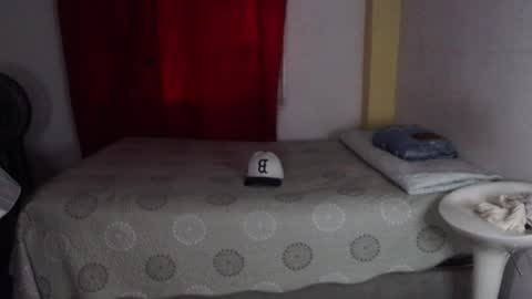 niklaus_wolf online show from 11.22.25