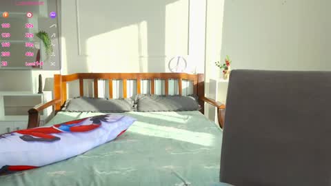 Snapshot of nikompell chatting on 12.28.24 niko online show from 12.28.24