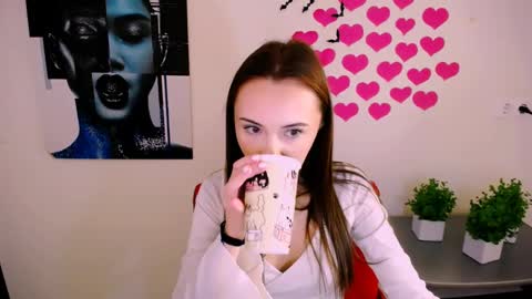 Snapshot of nikonara_ chatting on 12.03.24 nikonara_ online show from 12.03.24