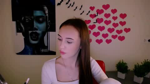Snapshot of nikonara_ chatting on 12.24.24 nikonara_ online show from 12.24.24
