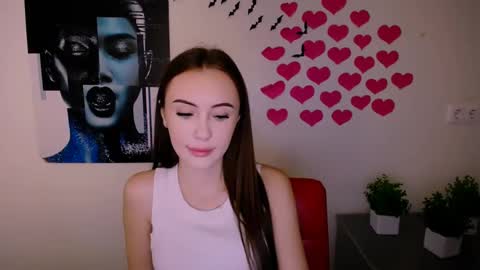 Snapshot of nikonara_ chatting on 01.11.25 nikonara_ online show from 01.11.25