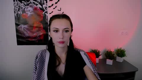Snapshot of nikonara_ chatting on 02.06.25 nikonara_ online show from 02.06.25