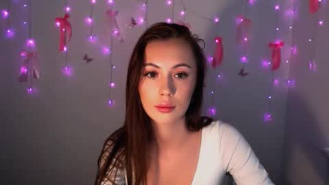 nikonara_ online show from 12.14.25