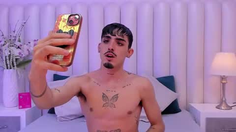 Niko Stone online show from 09.28.25