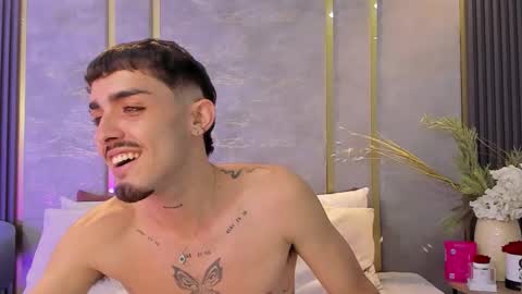 Niko Stone online show from 11.21.25