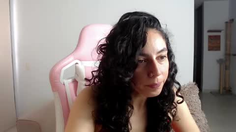 niky_blue online show from 02.24.25
