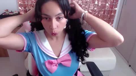 niky_blue online show from 10.24.25