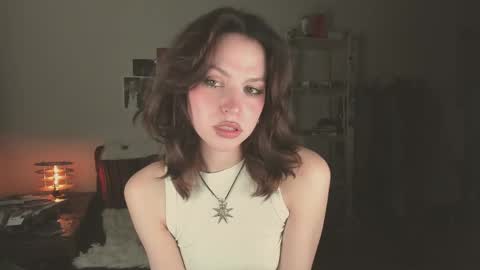 Snapshot of niky_jess chatting on 05.14.26 Veronica online show from 05.14.26