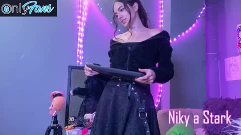 Niky A Stark online show from 11.07.25