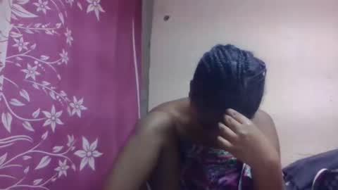 nilah online show from 10.15.25