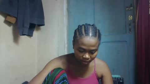 Snapshot of nilahmarie chatting on 04.18.26 nilah online show from 04.18.26