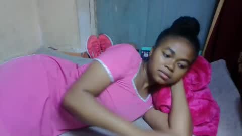 Snapshot of nilahmarie chatting on 04.27.26 nilah online show from 04.27.26